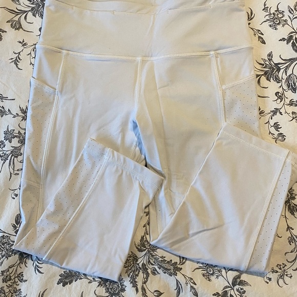 Lululemon Mind Over Miles Crop Legging - Picture 6 of 8